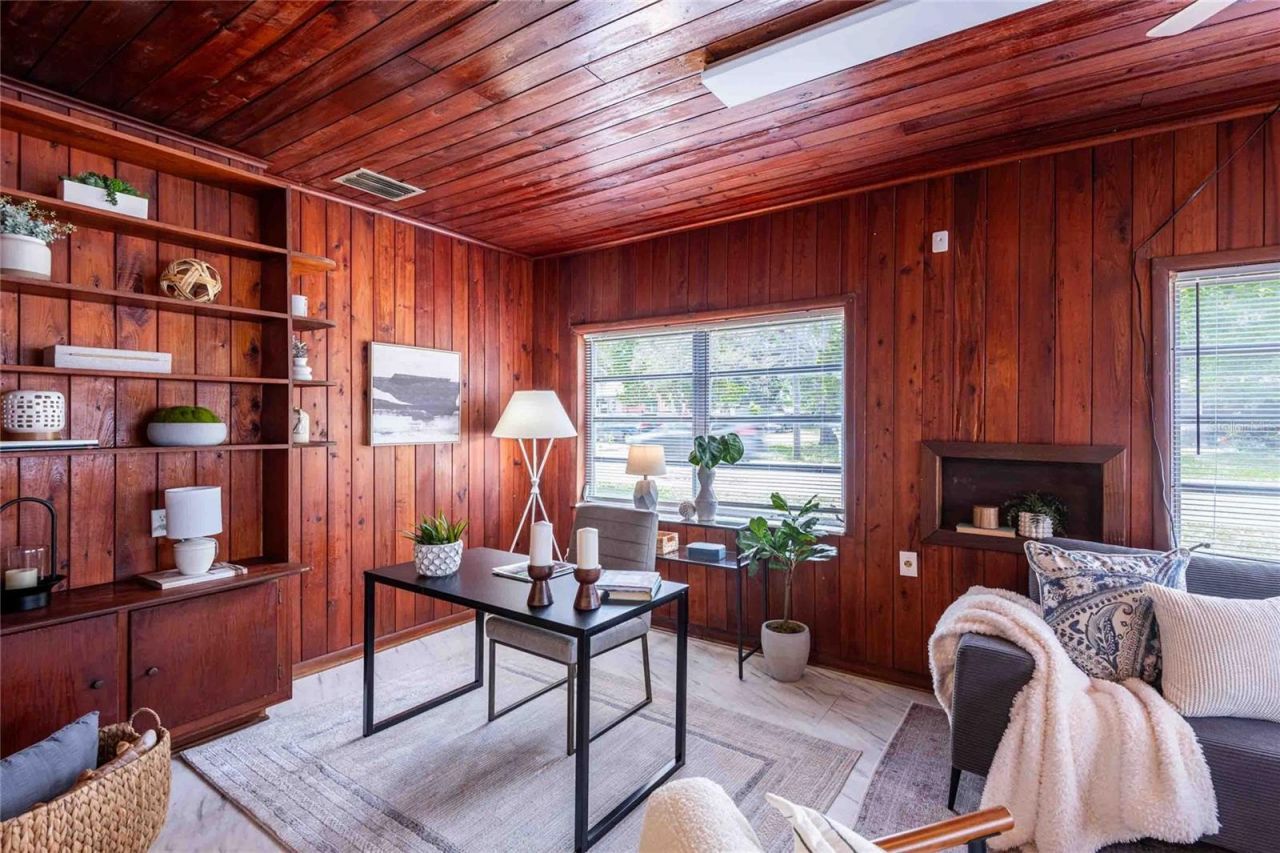 2542 W Hiawatha Street , Tampa, FL 33614 Photo