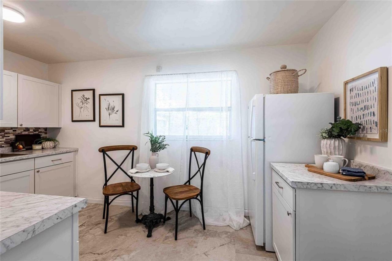 2542 W Hiawatha Street , Tampa, FL 33614 Photo