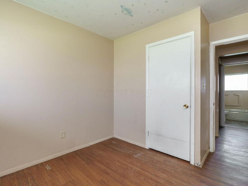 3295 Mary Avenue, Columbus, OH 43204 Photo 15