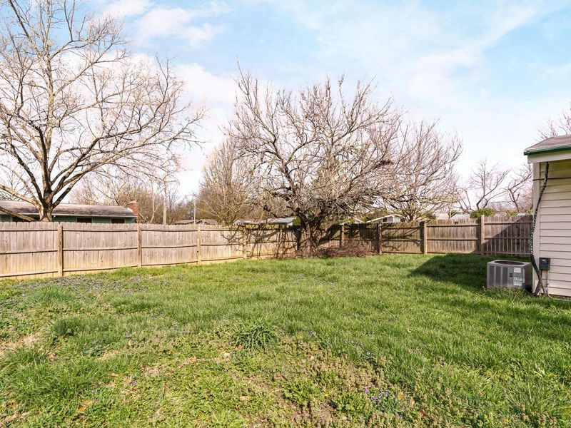 3295 Mary Avenue, Columbus, OH 43204 Photo 23