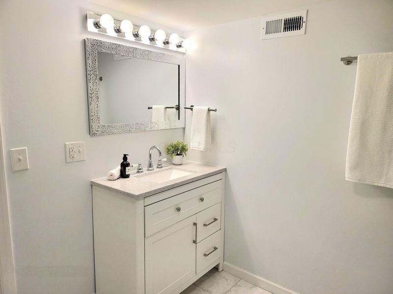 570 N Ohio Avenue, Columbus, OH 43203 Photo 29