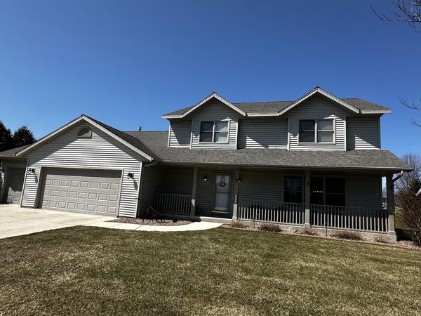 129 Columbine LANE, Sheboygan Falls, WI 53085