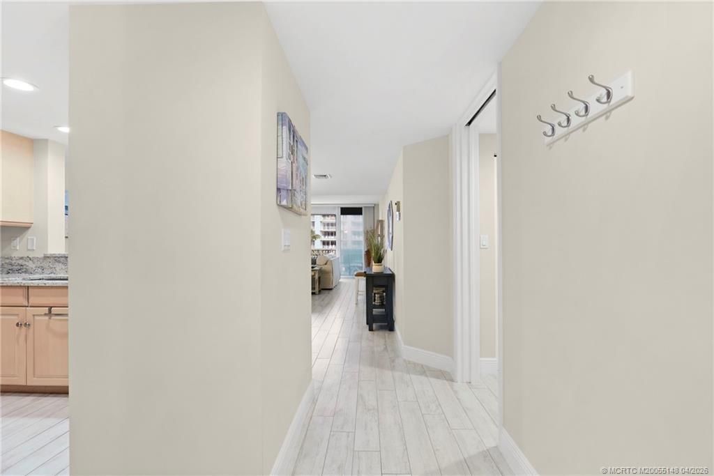 579 NE Plantation Road, Unit N-107, Stuart, FL 34996 Photo