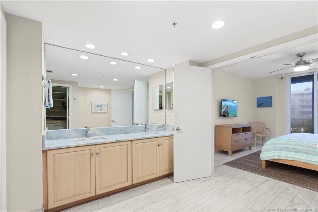 579 NE Plantation Road, Unit N-107, Stuart, FL 34996 Photo