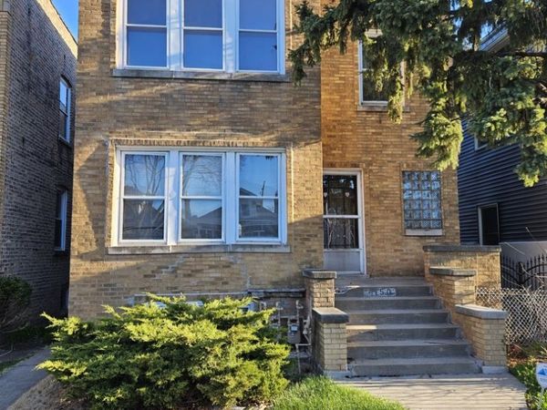 5150 W Henderson Street, Chicago, IL 60641