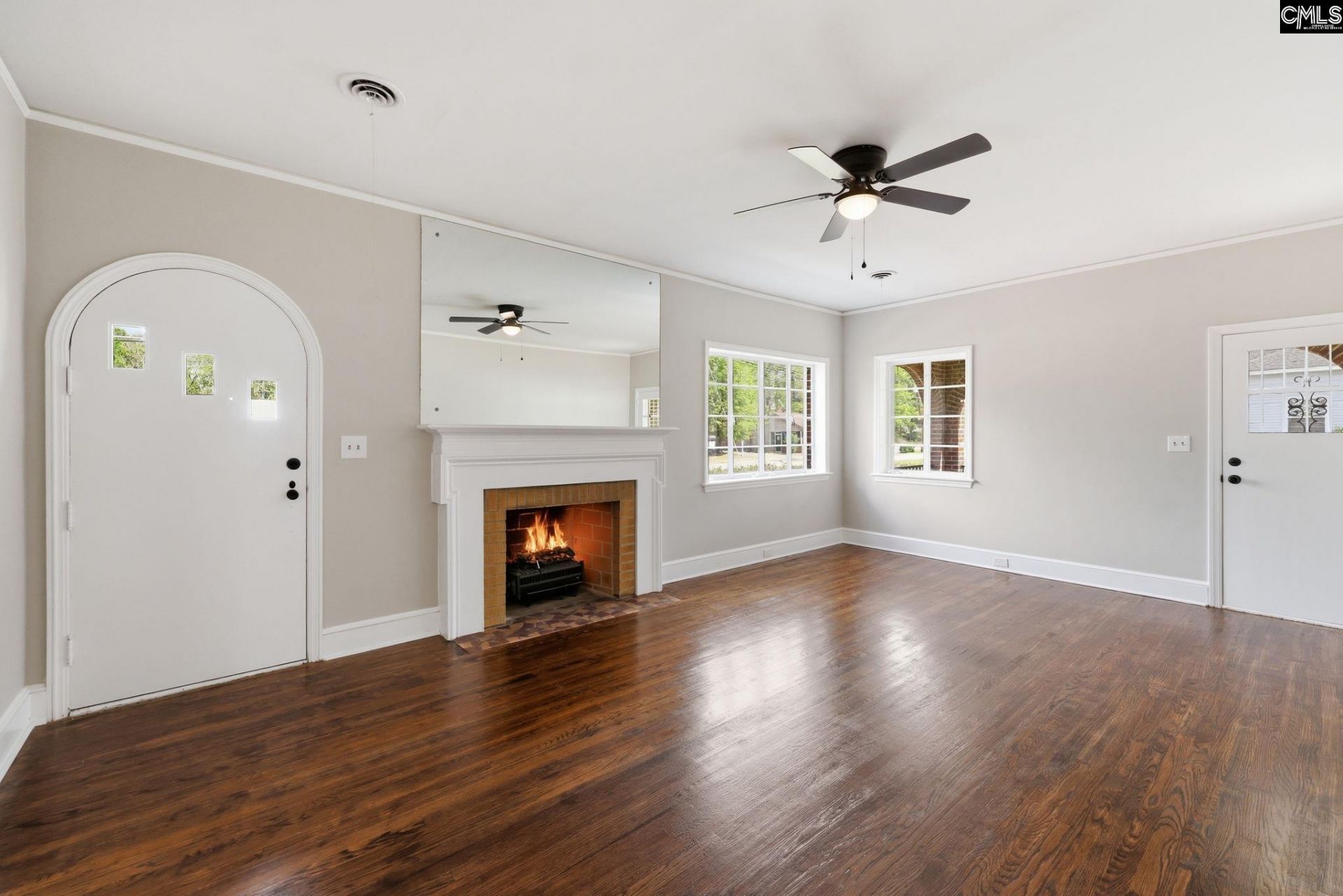 570 W Columbia Avenue Photo 20