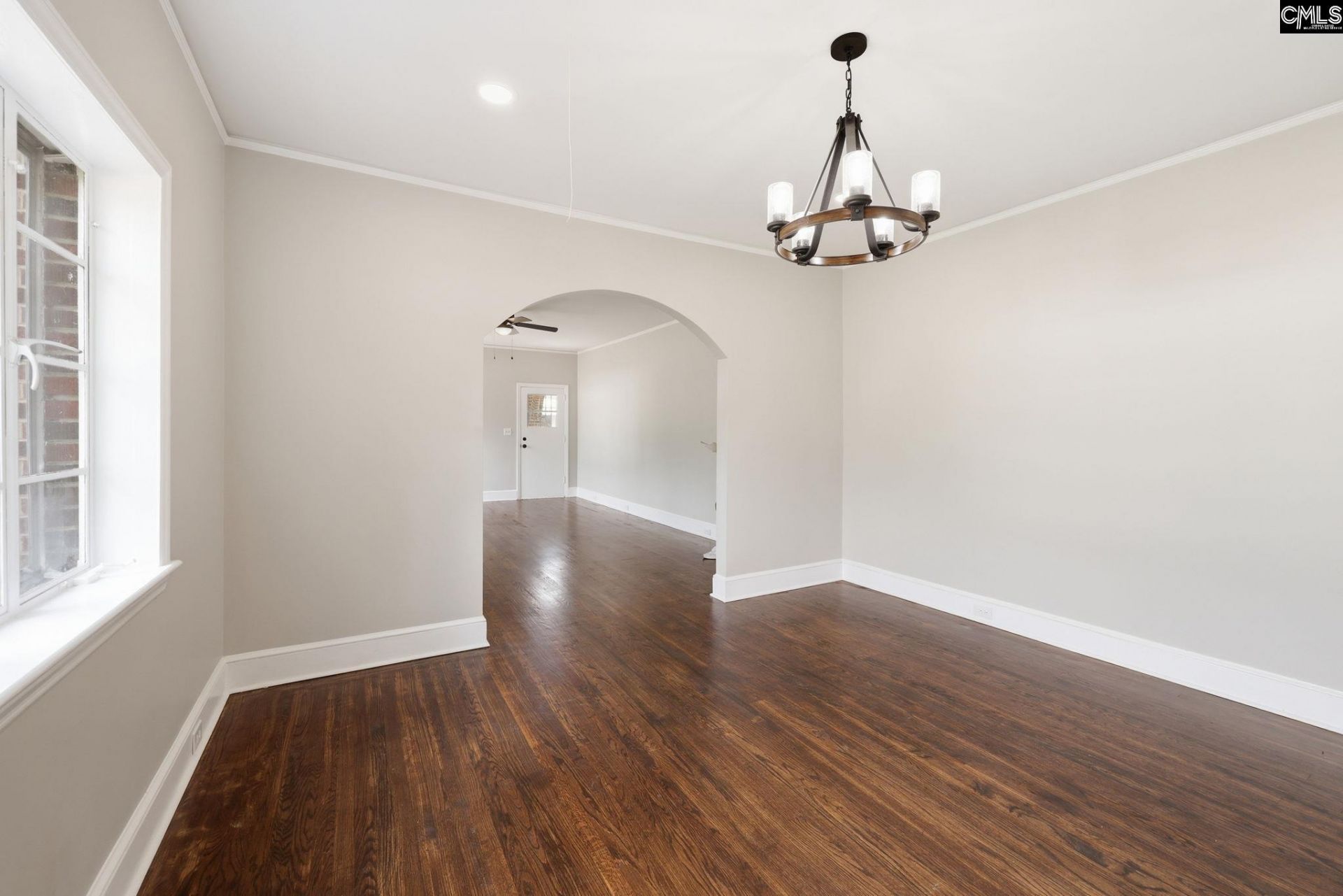 570 W Columbia Avenue Photo 23