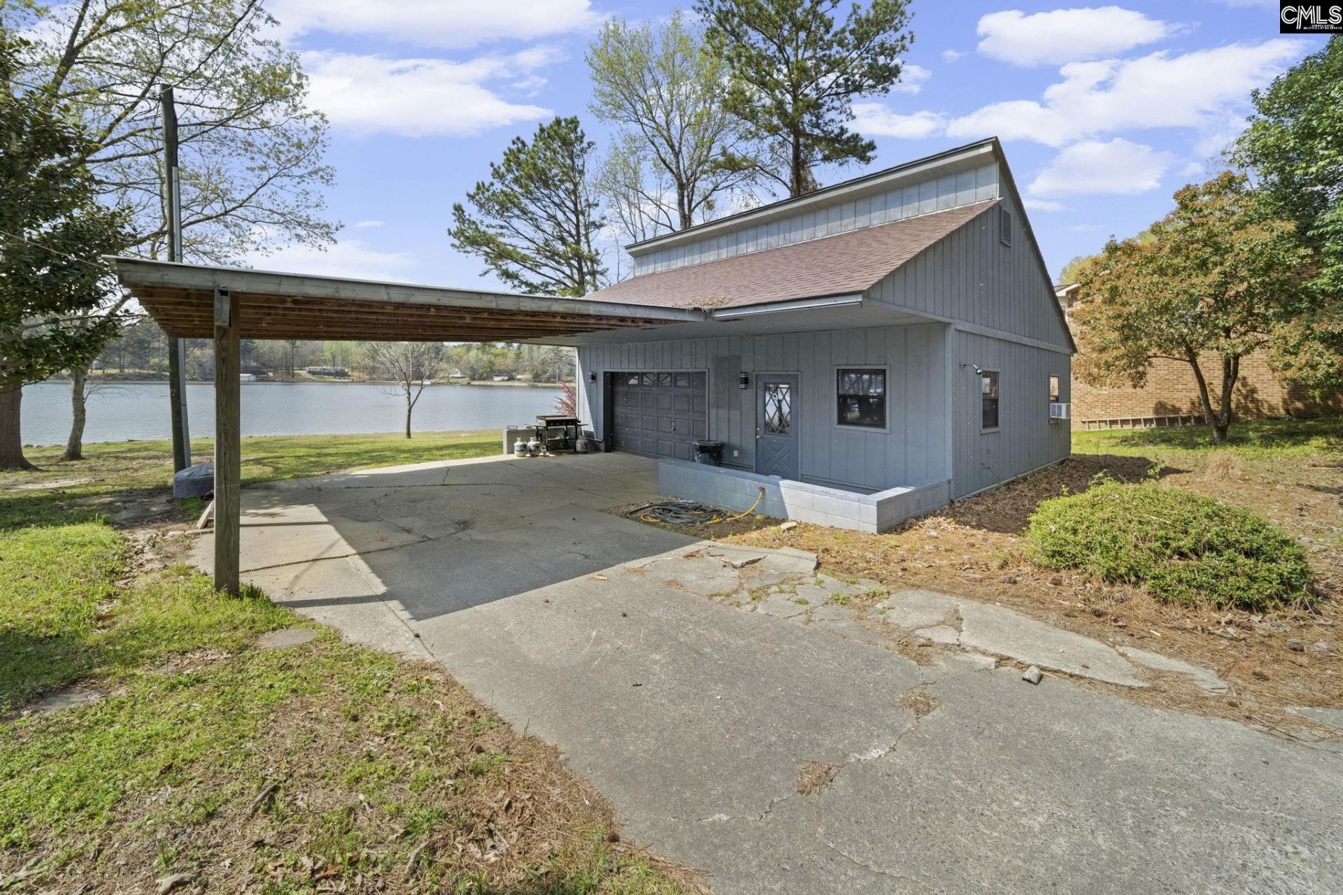 2262 Beaver Creek Road Photo 5