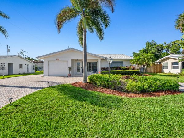 445 19th Place, Vero Beach, FL 32960