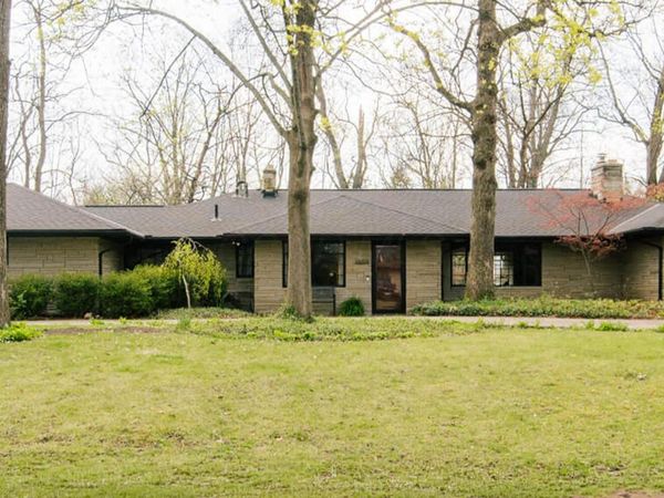 2655 Minerva Lake Road, Columbus, OH 43231