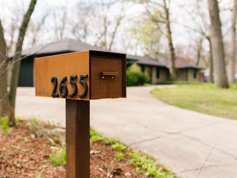 2655 Minerva Lake Road, Columbus, OH 43231 Photo 5