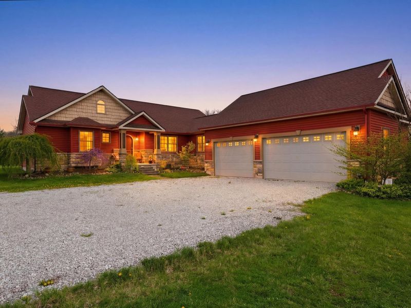 660 Winchester Southern Road NW, Ashville, OH 43103 Photo 1