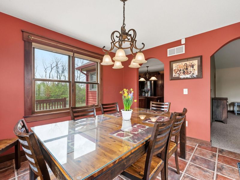 660 Winchester Southern Road NW, Ashville, OH 43103 Photo 17