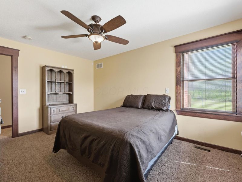 660 Winchester Southern Road NW, Ashville, OH 43103 Photo 36