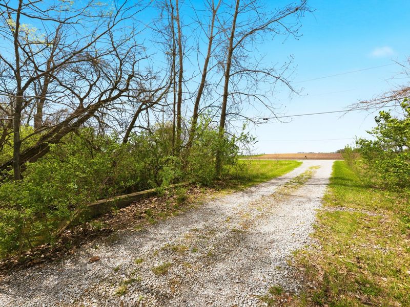 660 Winchester Southern Road NW, Ashville, OH 43103 Photo 52