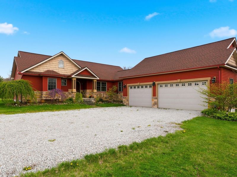 660 Winchester Southern Road NW, Ashville, OH 43103 Photo 6