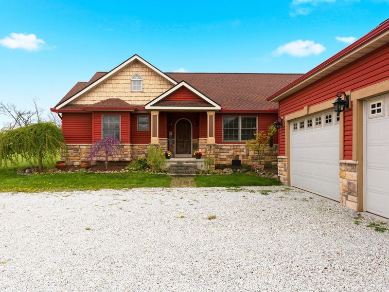 660 Winchester Southern Road NW, Ashville, OH 43103 Photo 7