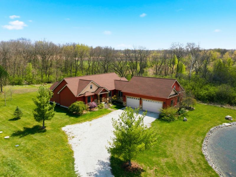 660 Winchester Southern Road NW, Ashville, OH 43103 Photo 8