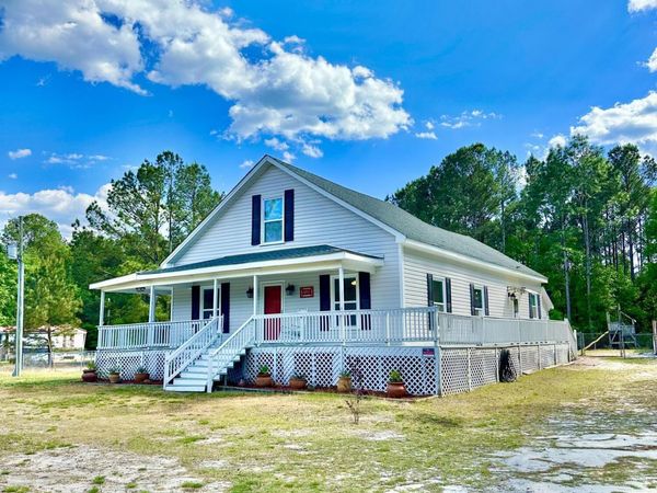 588 Lightwood Knot Road, Kelly, NC 28448