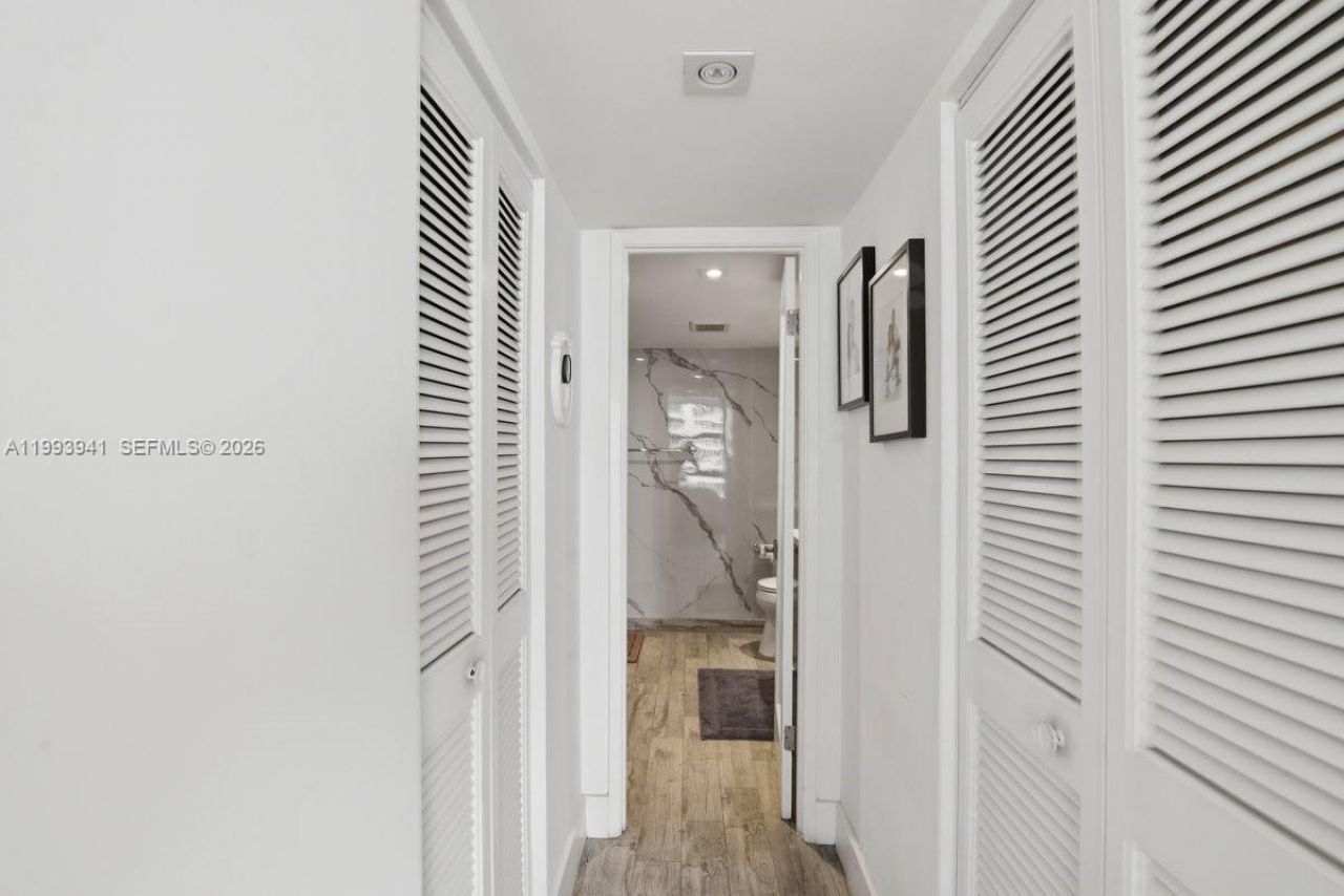 600 NE 36th St, Unit 1708, Miami, FL 33137 Photo