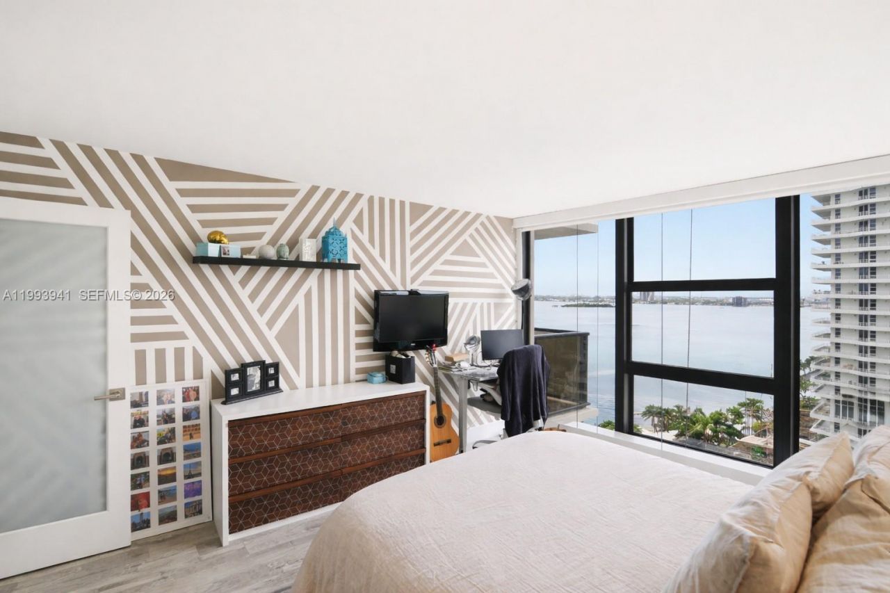 600 NE 36th St, Unit 1708, Miami, FL 33137 Photo