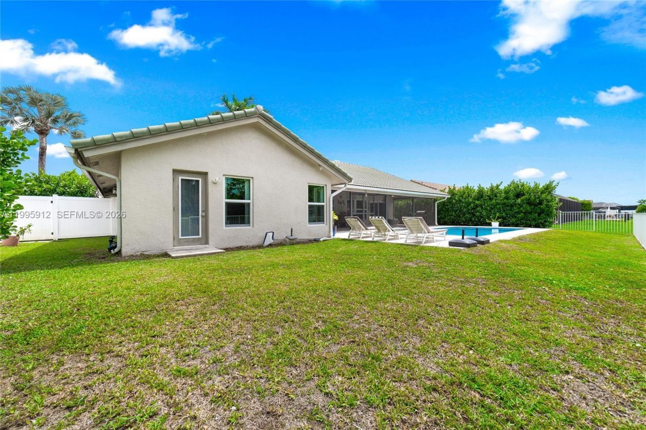 11690 Island Lakes Ln, Boca Raton, FL 33498 Photo