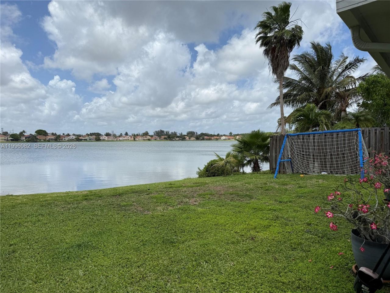 3091 Lighthouse Pl, Margate, FL 33063 Photo