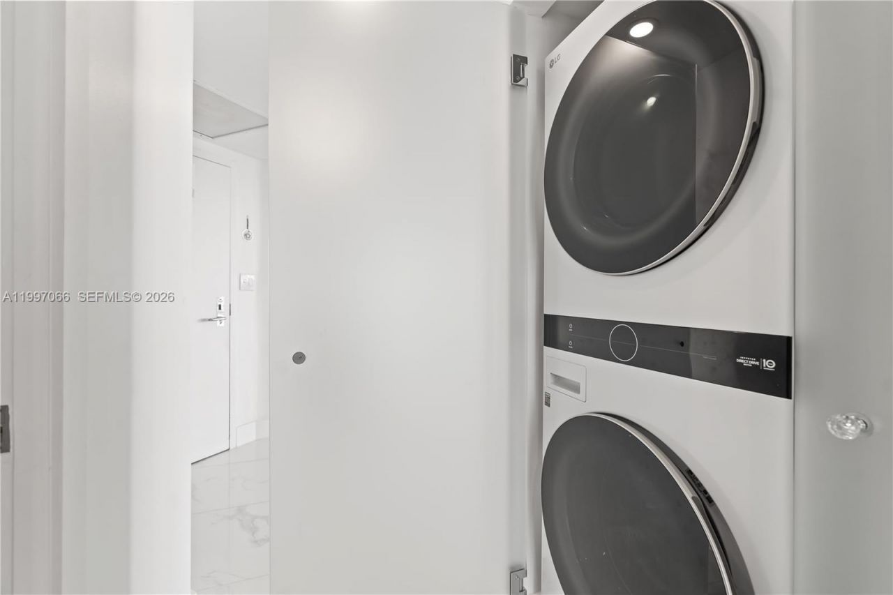 19101 NE 36th Ct, Unit 1605, Aventura, FL 33180 Photo