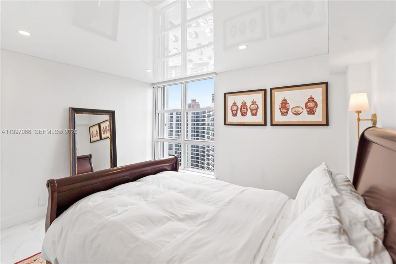 19101 NE 36th Ct, Unit 1605, Aventura, FL 33180 Photo