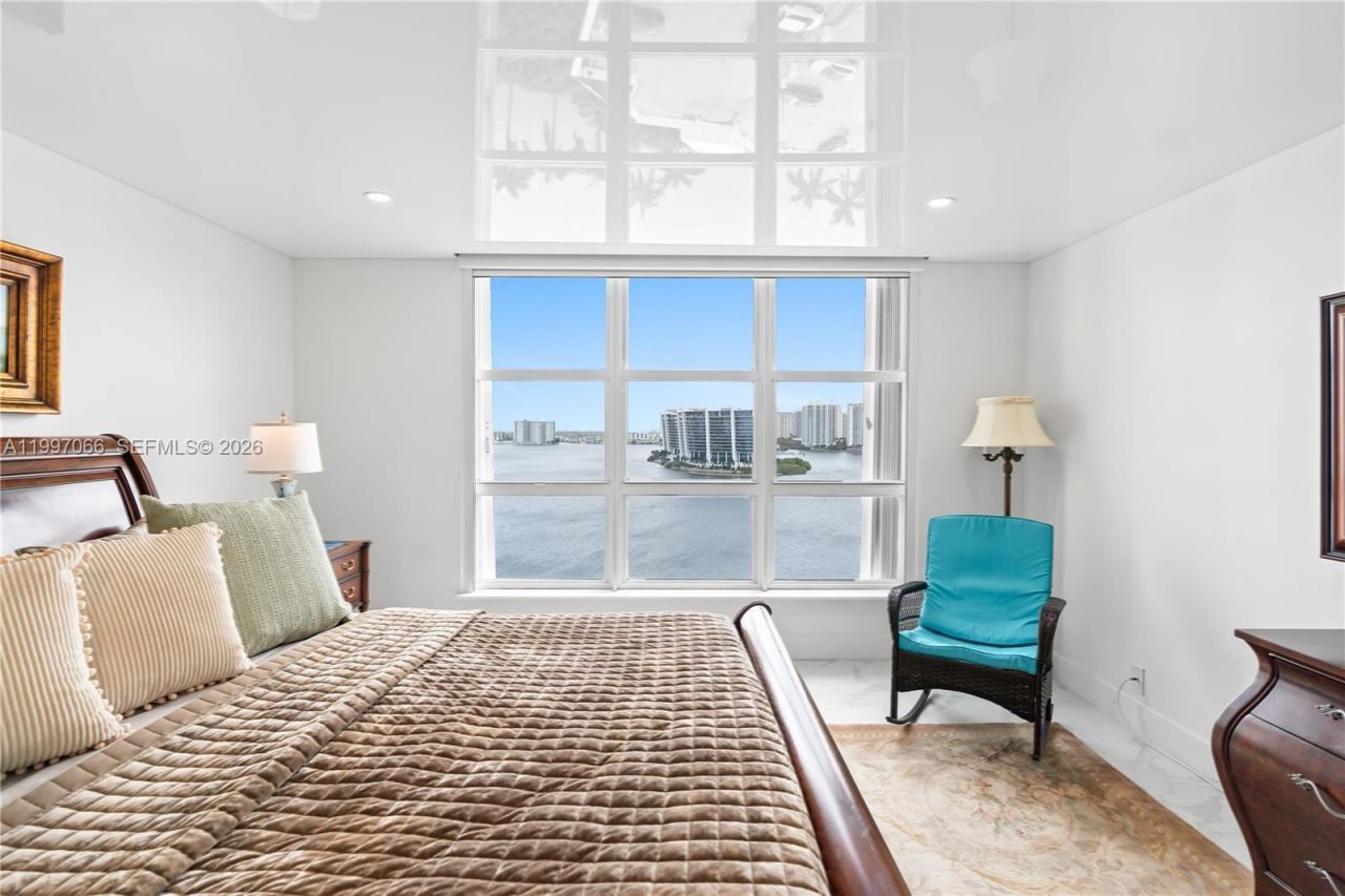 19101 NE 36th Ct, Unit 1605, Aventura, FL 33180 Photo