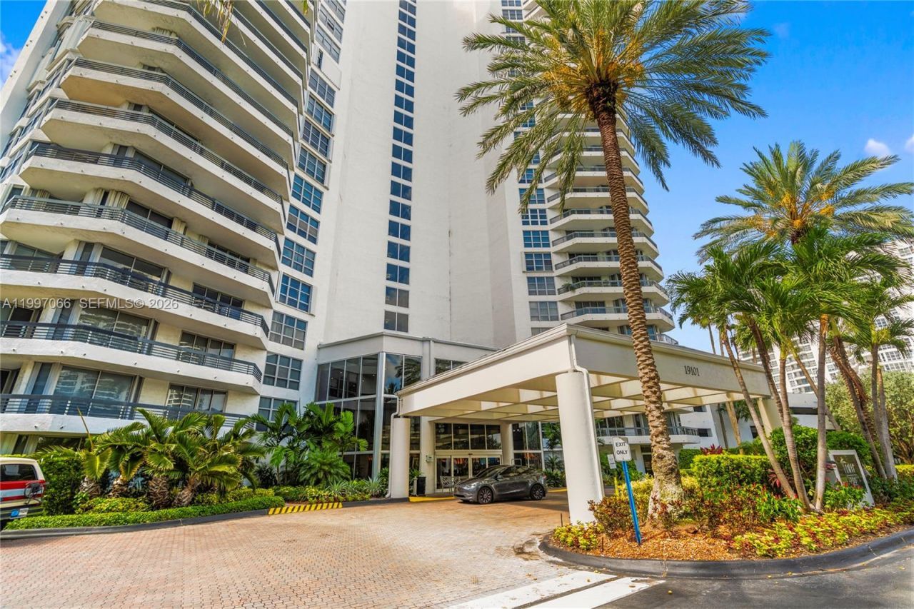 19101 NE 36th Ct, Unit 1605, Aventura, FL 33180 Photo