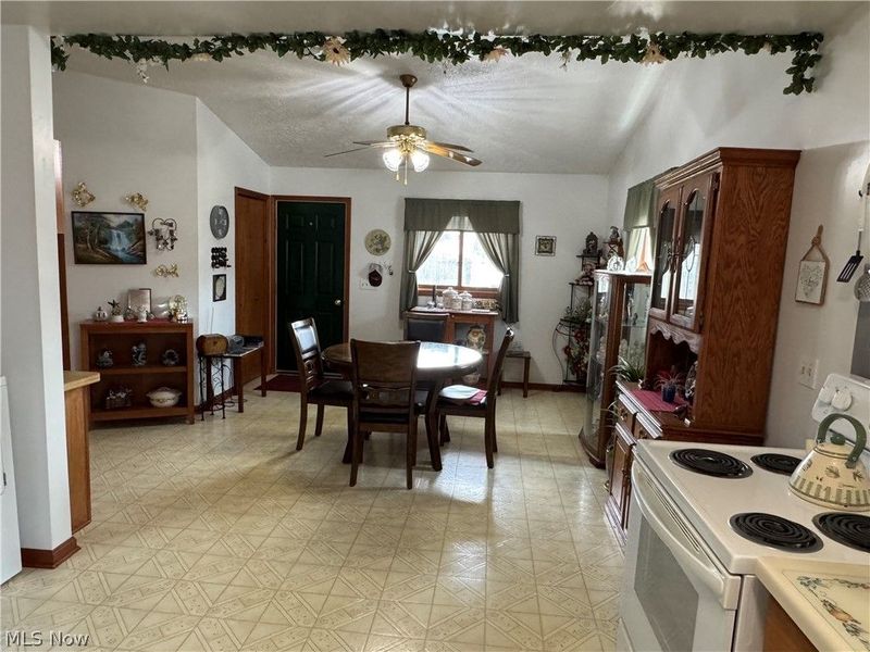 34046 Sylvia Drive, Eastlake, OH 44095 Photo 8