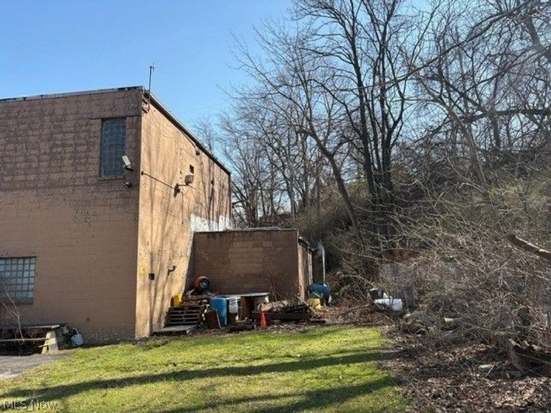 3301 Train Avenue, Cleveland, OH 44113 Photo 9