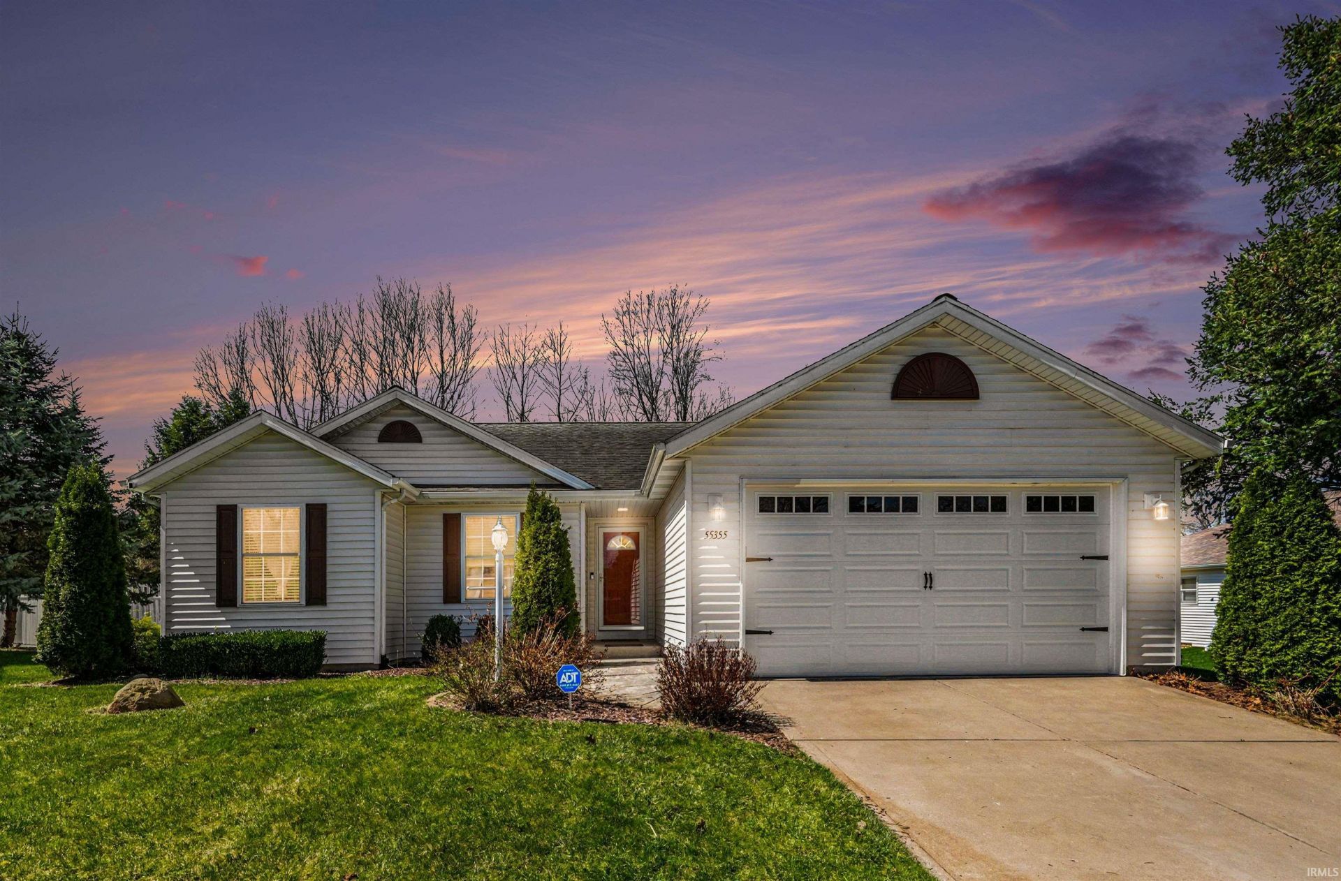 55355 Suncrest Drive, New Carlisle, IN 46552 Main Photo