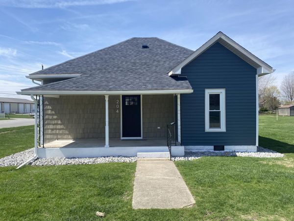 204 N Columbia Street, Francesville, IN 47946