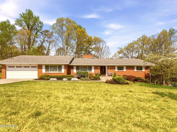 116 Caldwell Drive, Oak Ridge, TN 37830