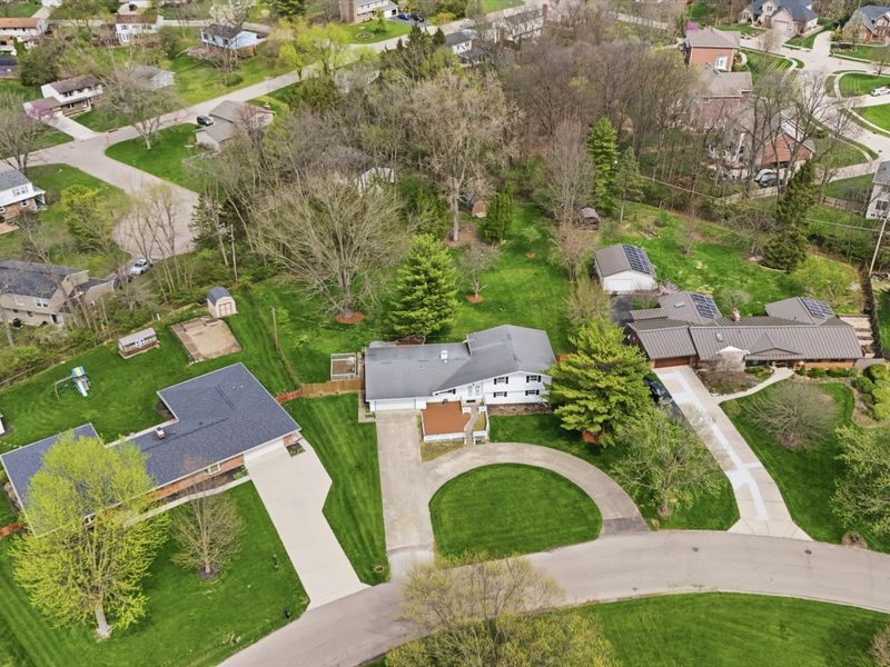 2535 Valdina Drive, Beavercreek, OH 45434 Photo 2