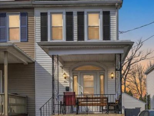 9 N 22ND STREET, POTTSVILLE, PA 17901