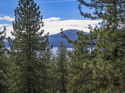 295 Bend Avenue, Kings Beach, CA 96143 Photo