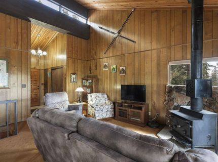 295 Bend Avenue, Kings Beach, CA 96143 Photo