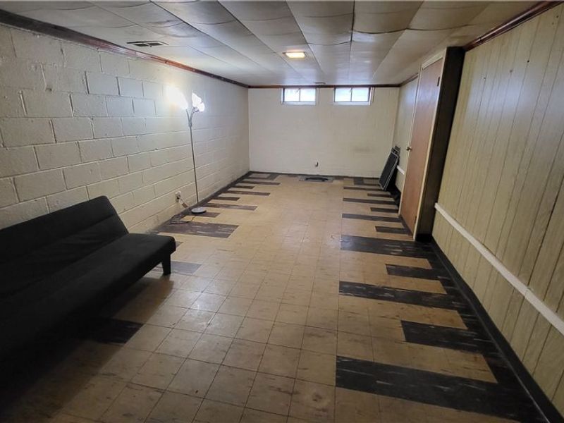 6014 Laverne Avenue, Parma, OH 44129 Photo 17