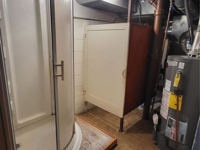 6014 Laverne Avenue, Parma, OH 44129 Photo 19