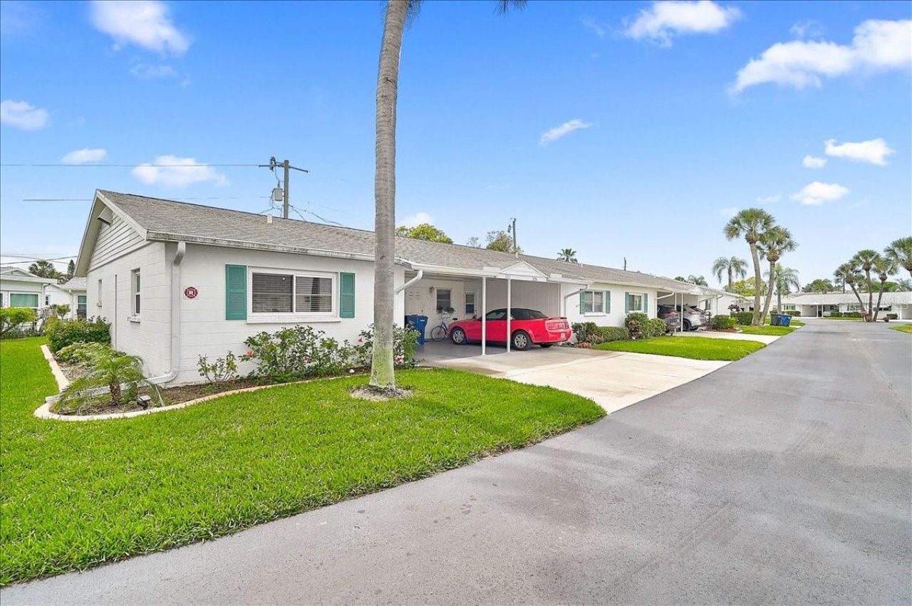 2222 Orange Blossom Lane, Unit 2222, Bradenton, FL 34207 Photo