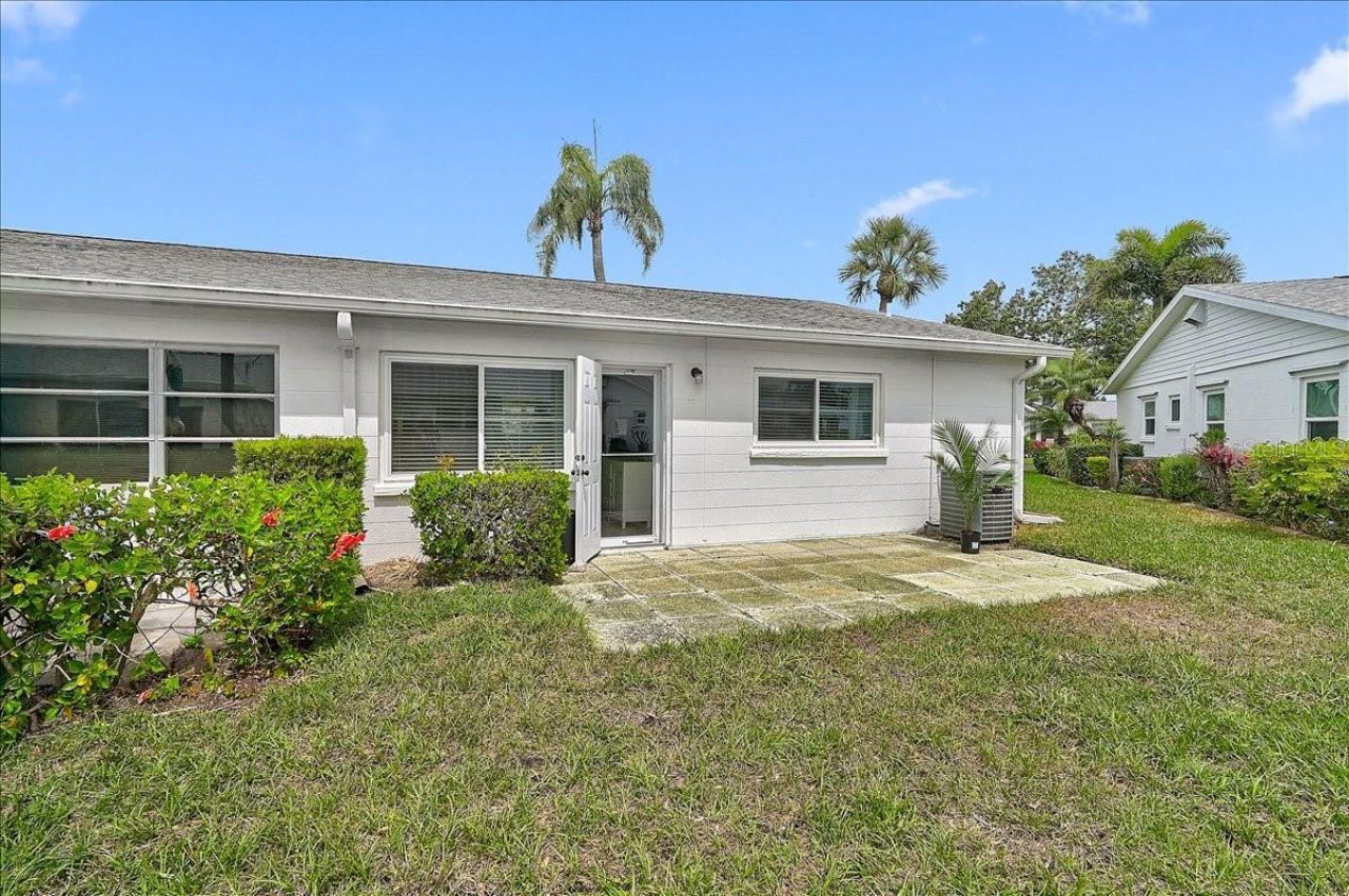 2222 Orange Blossom Lane, Unit 2222, Bradenton, FL 34207 Photo