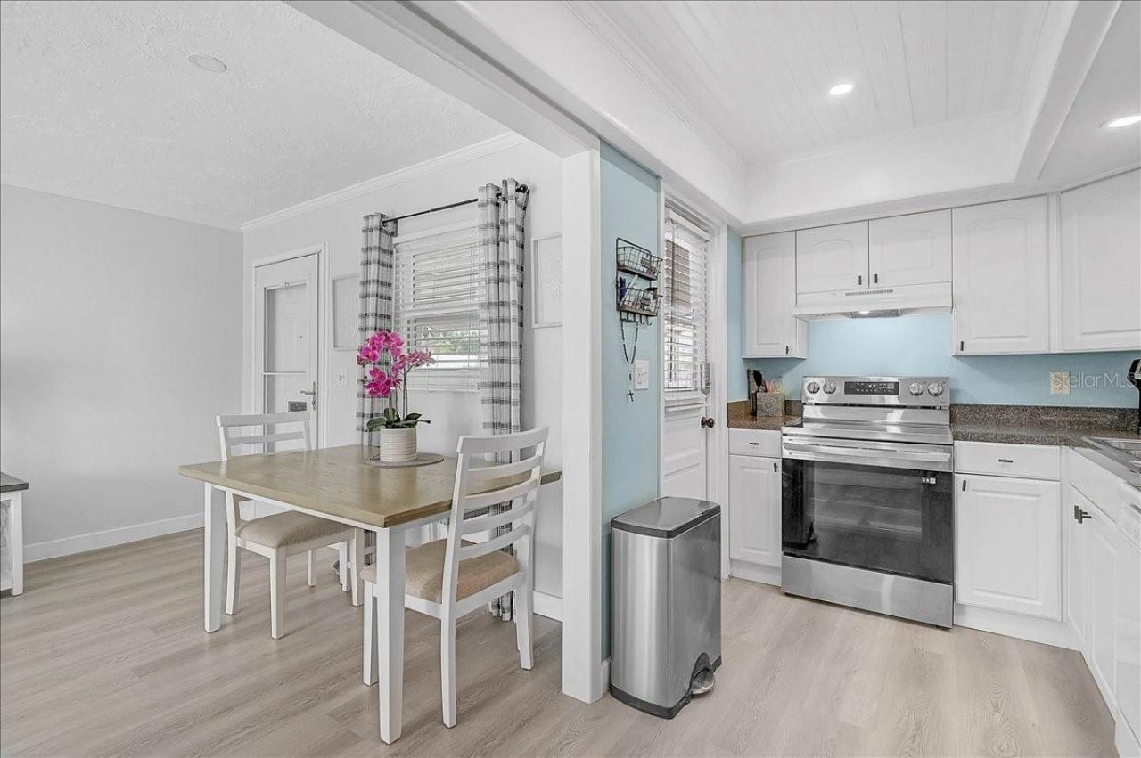 2222 Orange Blossom Lane, Unit 2222, Bradenton, FL 34207 Photo