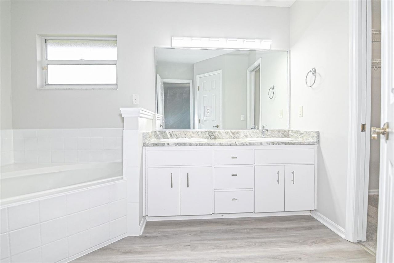 103 Glistening Drive, Auburndale, FL 33823 Photo