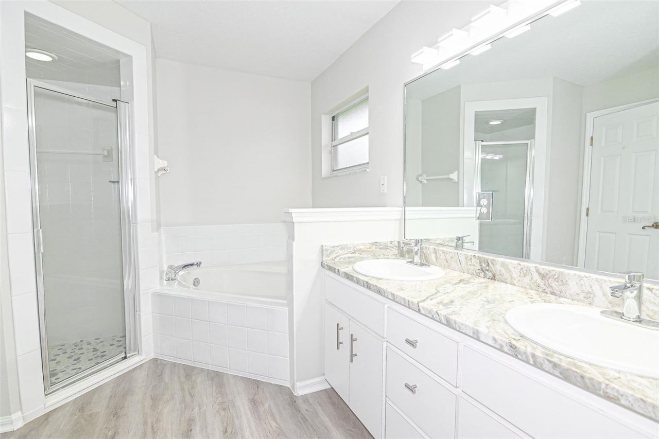 103 Glistening Drive, Auburndale, FL 33823 Photo