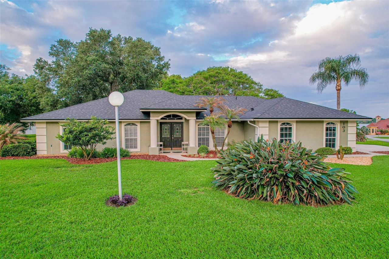 103 Glistening Drive, Auburndale, FL 33823 Photo