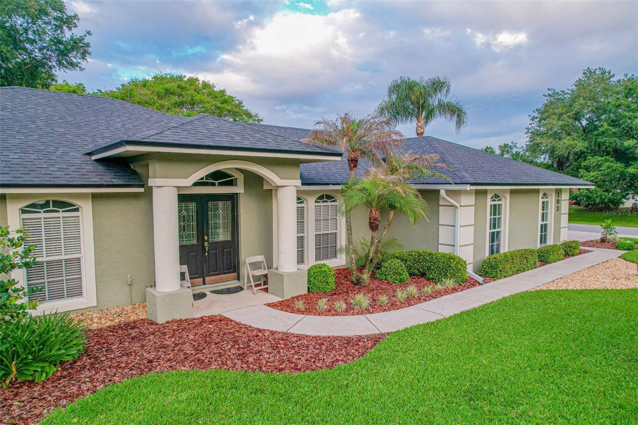 103 Glistening Drive, Auburndale, FL 33823 Photo