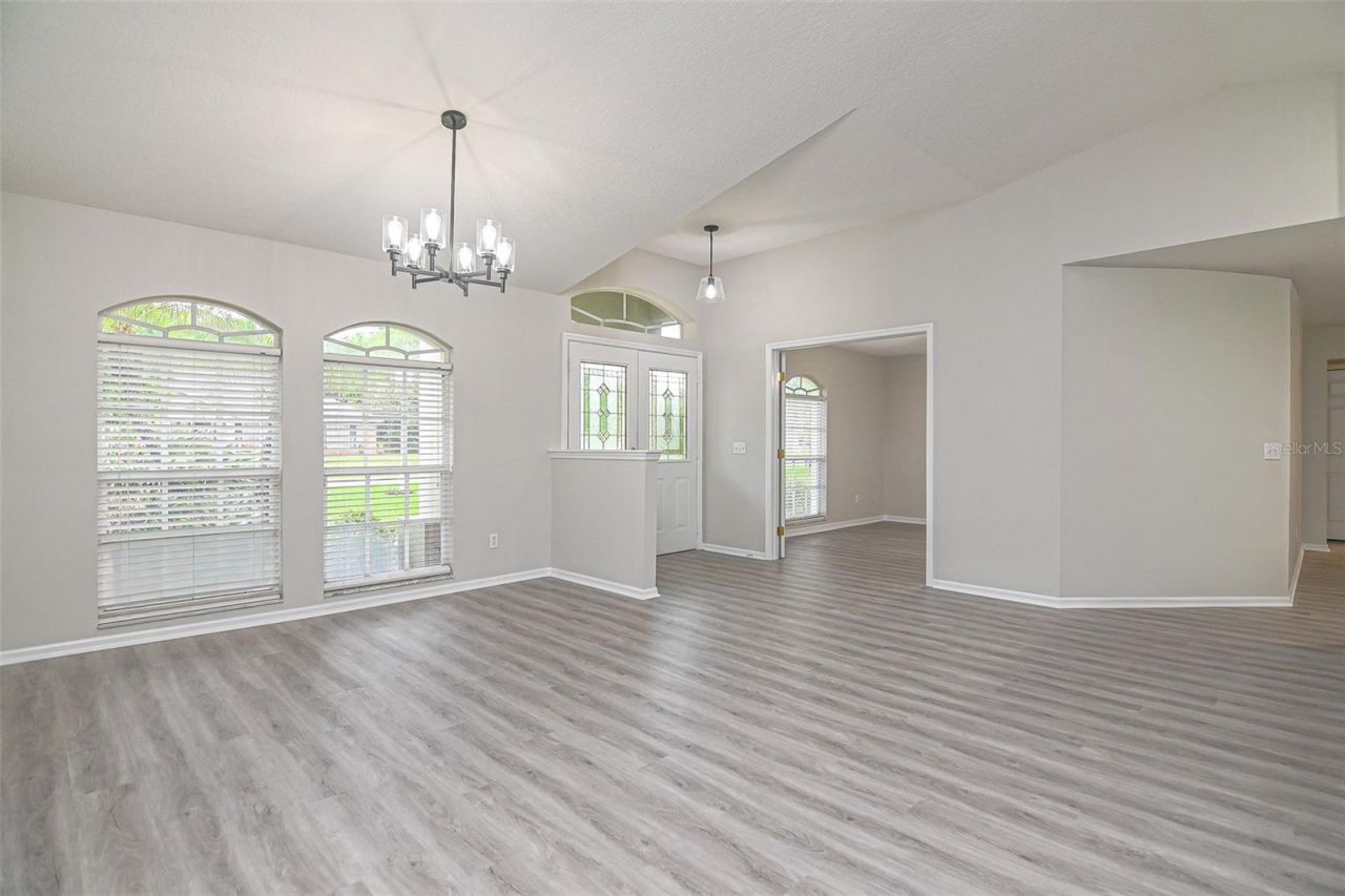 103 Glistening Drive, Auburndale, FL 33823 Photo